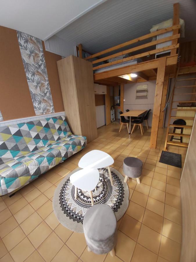 2 A 4 Personnes Avec Garage Prive Apartment
