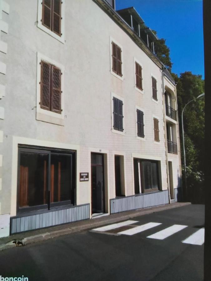 2 A 4 Personnes Avec Garage Prive *